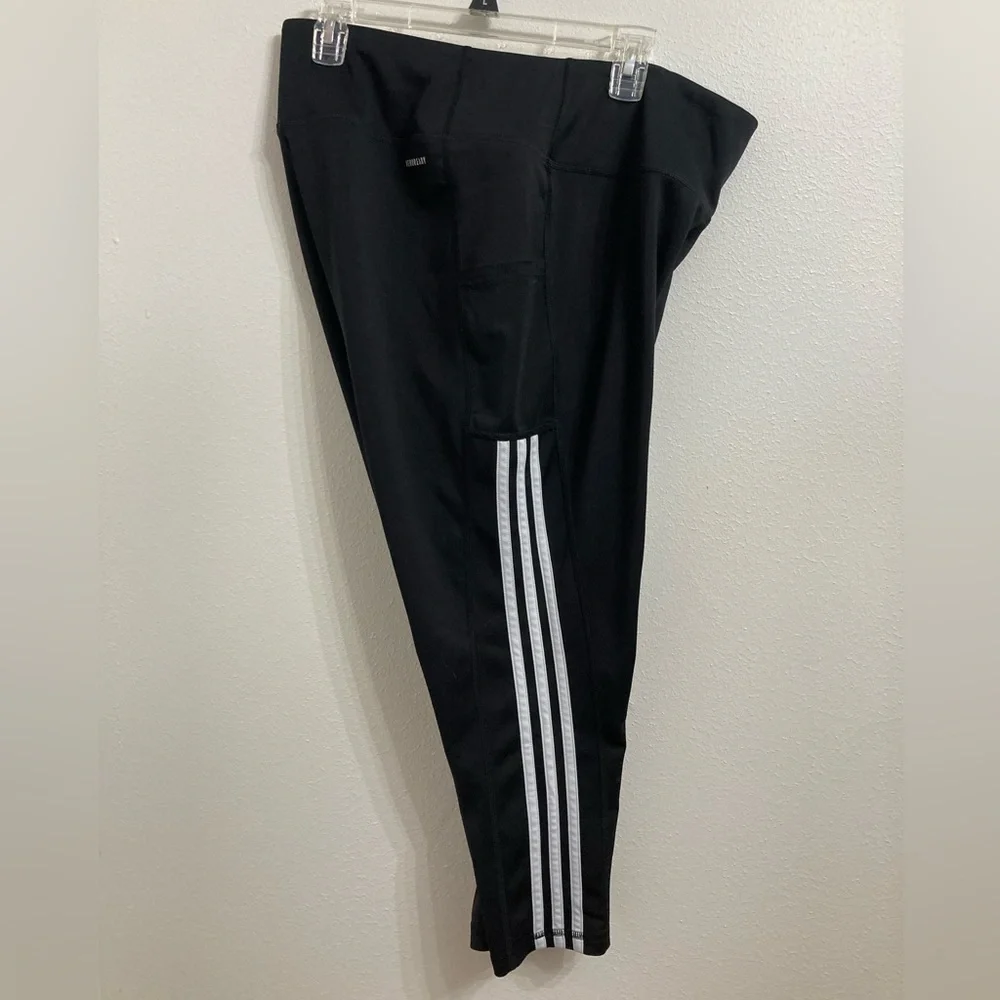 EUC Adidas Aeroready Black Athletic Leggings with White Stripes Size: 2X - Picture 3 of 11